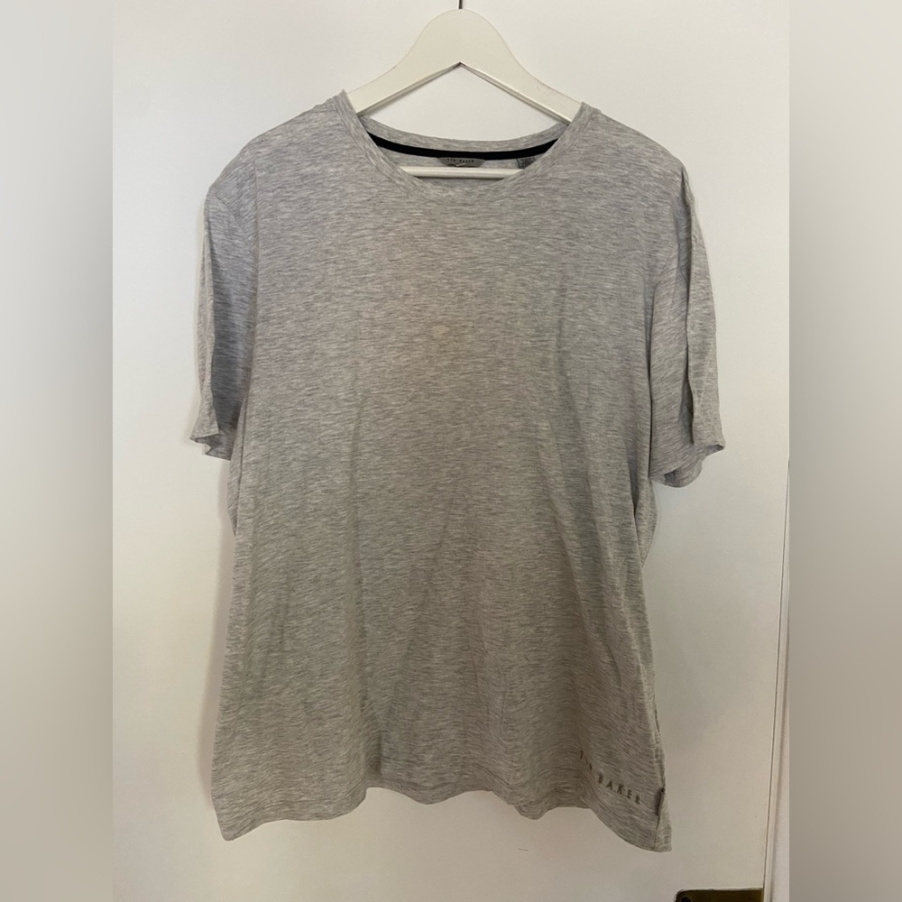Two Ted Baker Solid Black and Gray T-shirts - Picture 3 of 5